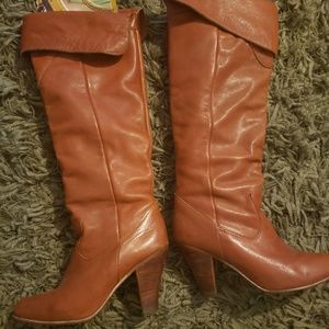 VINTAGE over the knee heeled boot 7/7.5